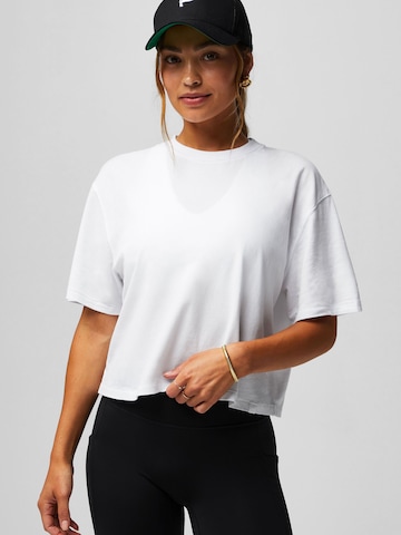 Fabletics T-Shirt in Weiß: Vorderseite