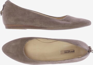 Paul Green Flats & Loafers in 37,5 in Brown: front