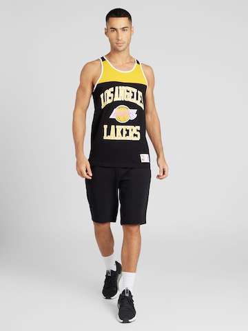 T-Shirt fonctionnel 'LA LAKERS' Mitchell & Ness en noir