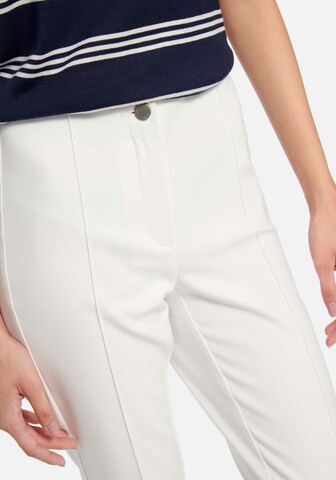 Fadenmeister Berlin Regular Pants in White