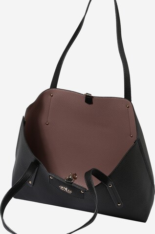 GUESS Tasche 'BRENTON' in Schwarz