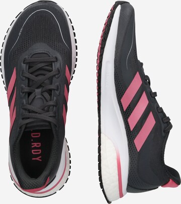 ADIDAS PERFORMANCE - Sapatilha de corrida 'SUPERNOVA' em cinzento