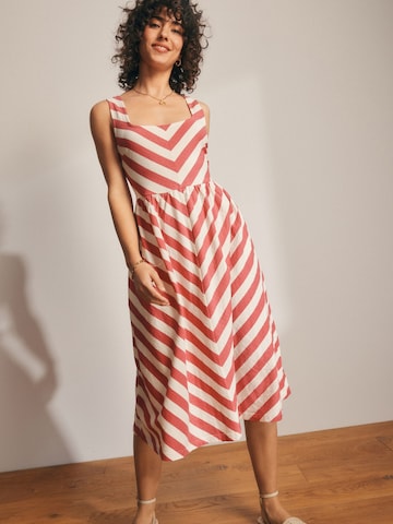 Next Kleid in Orange