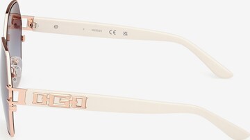 GUESS Sonnenbrille in Beige