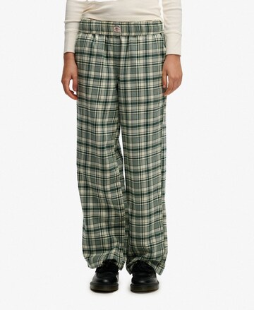 Wide Leg Pantalon Superdry en vert : devant