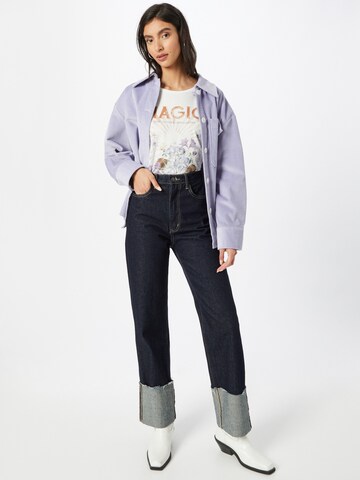 T-shirt 'CR Nicoline' Cream en blanc