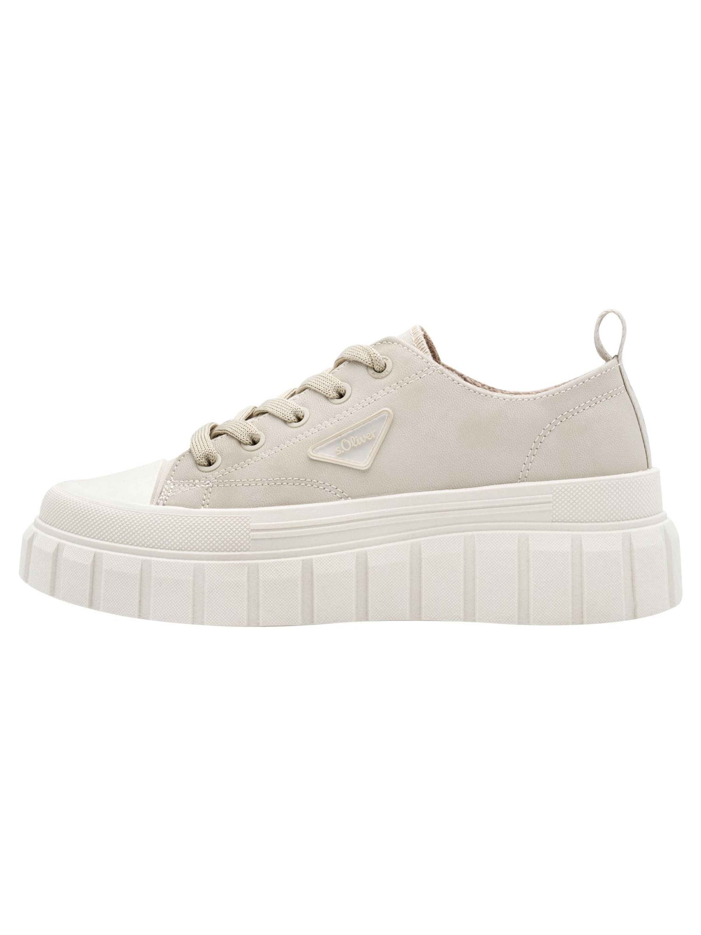 s.Oliver Sneakers in Beige