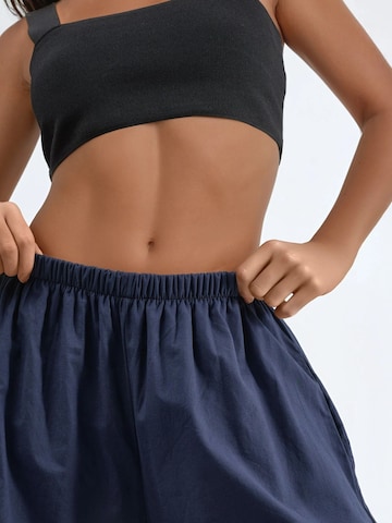 Barrel Pantalon harem Busem en bleu