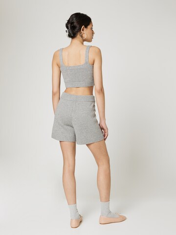 florence by mills exclusive for ABOUT YOU Regular Pants 'Topaz' in Grey