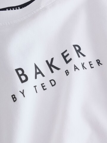 smėlio Baker by Ted Baker Rinkinys