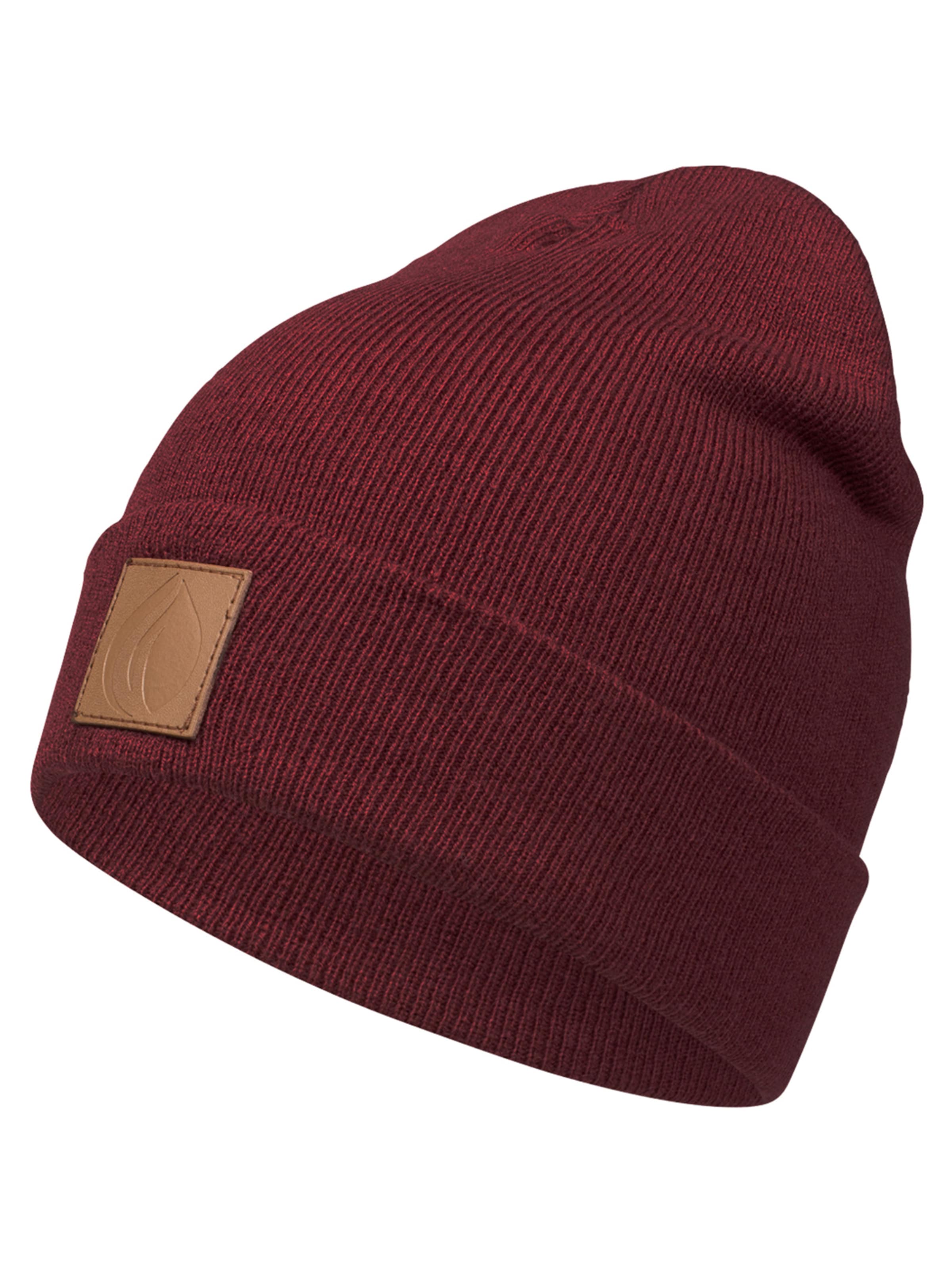 Occulto Beanie in Red: front