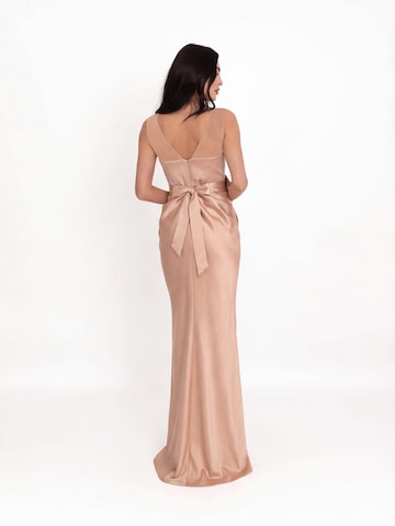 Robe de soirée acob a porter en beige