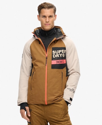 Veste outdoor 'Freestyle Core' Superdry en beige : devant