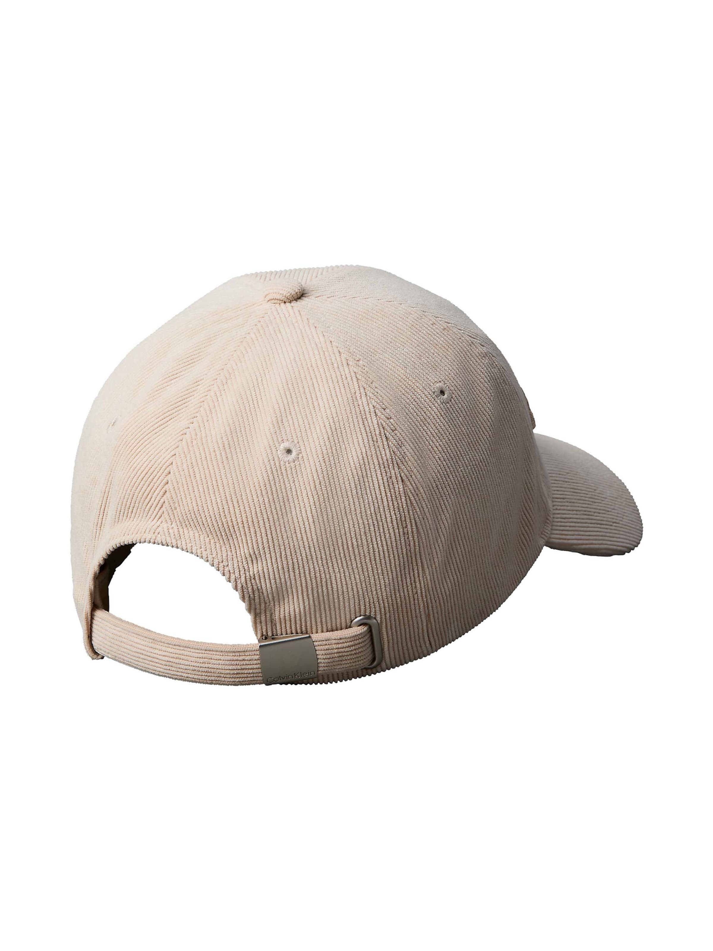 Calvin Klein Cap in Beige