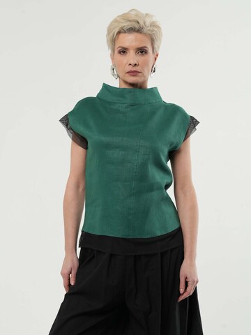 Metamorphoza Blouse in Green: front
