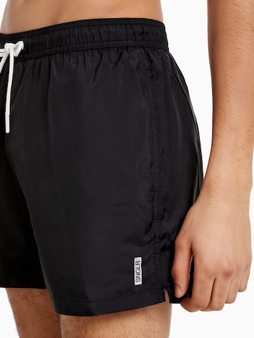 Bershka Badshorts i svart