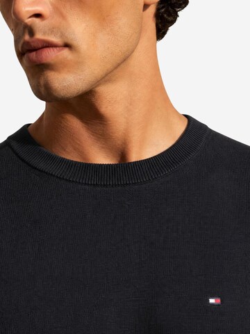 TOMMY HILFIGER Tricot 'PIMA ORG CTN CASHMERE MW0MW28046' in Zwart