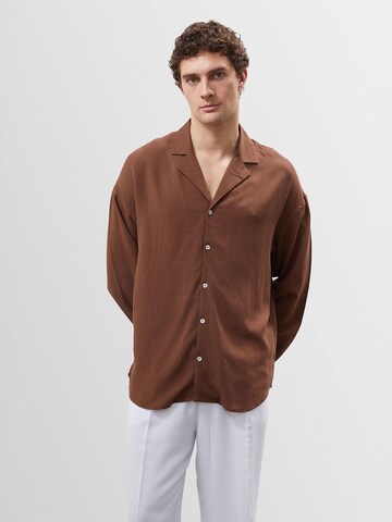 Antioch Regular fit Overhemd in Bruin: voorkant