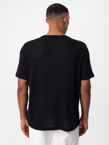 Antioch Shirt in Black