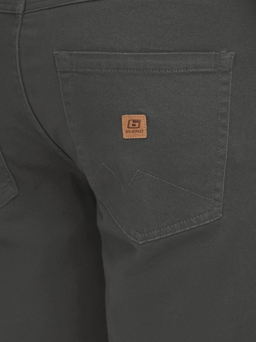BLEND Regular Chinoshorts ' BHTiros ' in Grau