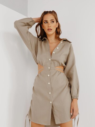 Abito di CACTUS THE BRAND in beige