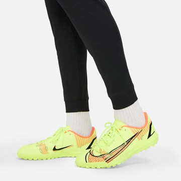 NIKE Trainingsanzug 'Paris Saint-Germain' in Schwarz