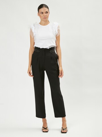 Influencer Tapered Pants in Black