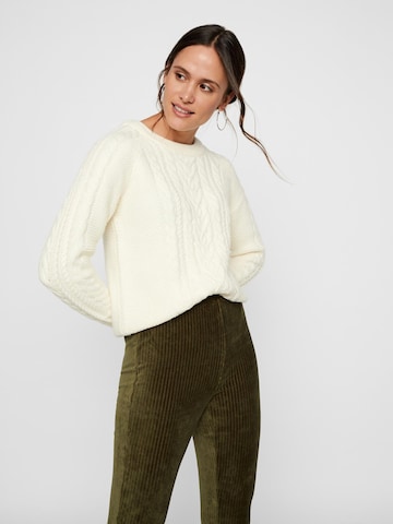 Vero Moda Petite Pulóver 'VMPRIYA' - fehér: elől