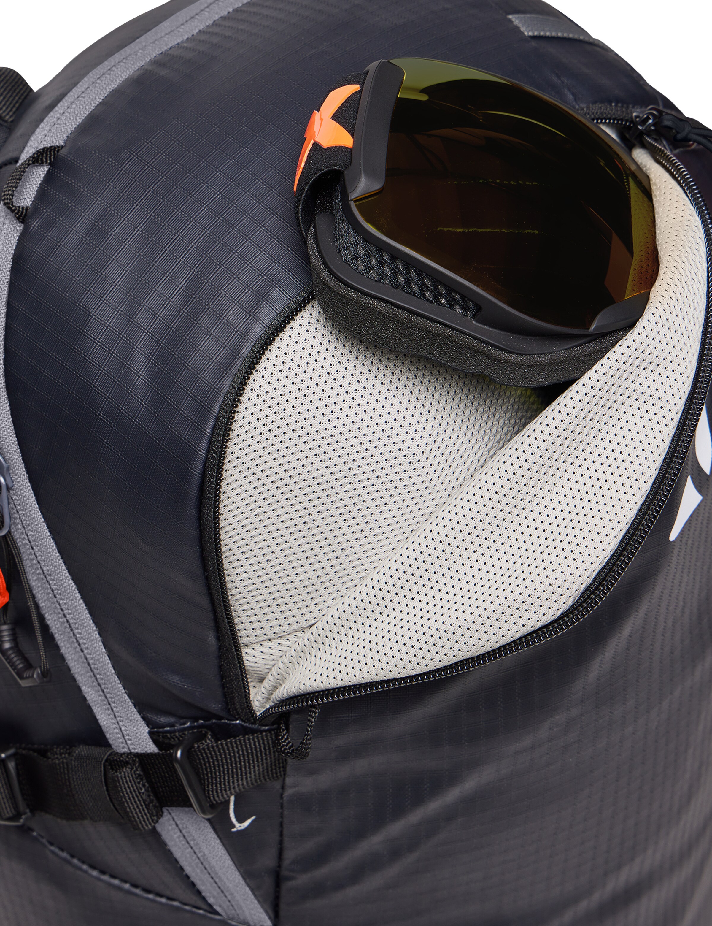 VAUDE Sports backpack in Black