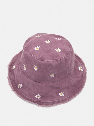 Chapeaux Pull&Bear en violet