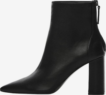 Bottines 'Giana' MANGO en noir : devant