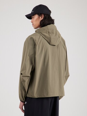 Giacca di mezza stagione 'Tech' di Nike Sportswear in verde