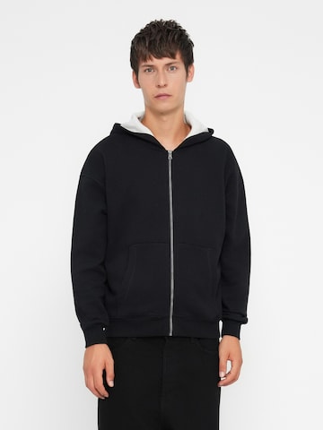 HOLLISTER - Casaco em moletão em preto: frente