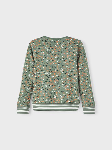 NAME IT - Sweatshirt em verde