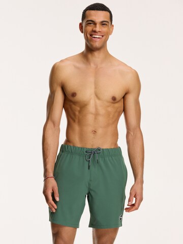 Pantaloncini da bagno 'MIKE' di Shiwi in verde: frontale