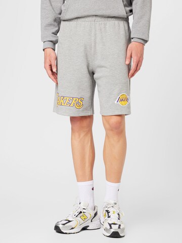 NEW ERA Regular Pants in Grey: front