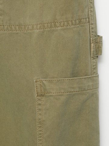 Pull&Bear Regular Jeans i grön