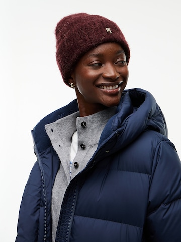 TOMMY HILFIGER Mütze 'Elevated Chic' in Rot: Vorderseite