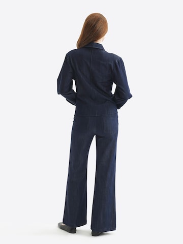 TorWeit Flared Pants in Blue