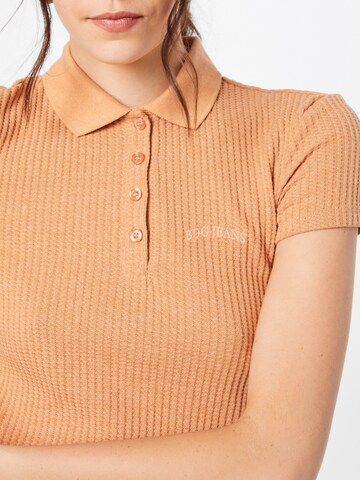 T-shirt BDG Urban Outfitters en beige