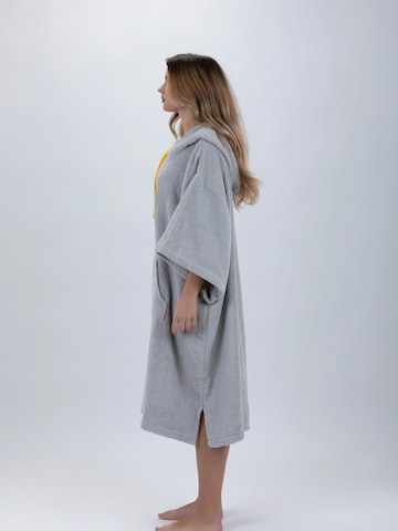 Pacifique Sud Athletic Robe 'Surf' in Grey