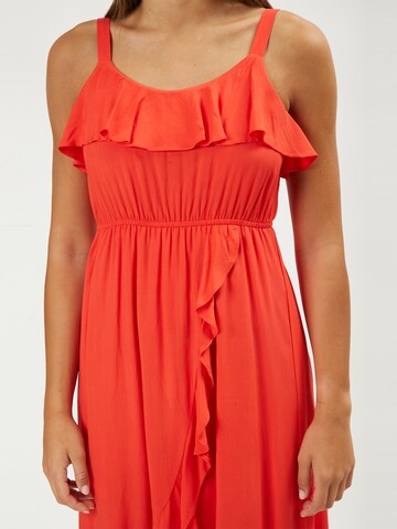 Influencer - Vestido de verano 'Flounced Cami' en rojo