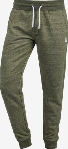 Effilé Pantalon 'Henny' BLEND en vert : devant