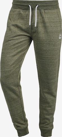 BLEND Tapered Pants 'Henny' in Green: front