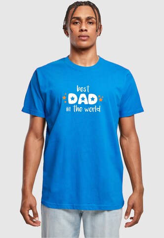 Merchcode Shirt 'Fathers Day - Best Dad In The World' in Blauw: voorkant