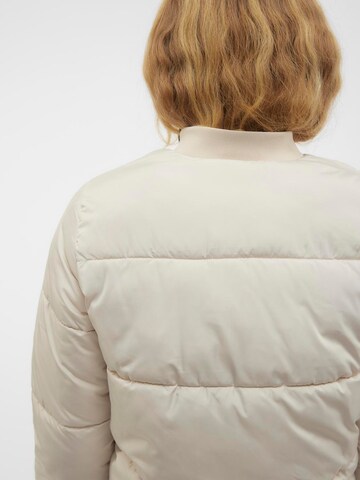 smėlio VERO MODA Demisezoninė striukė