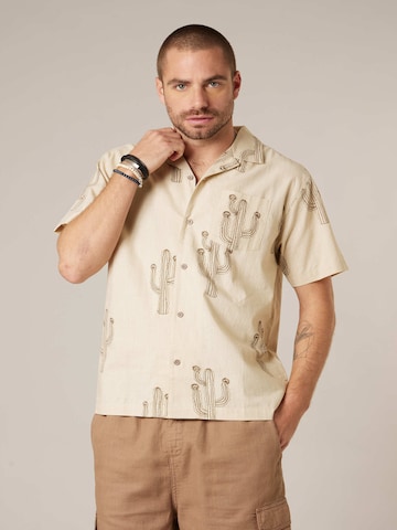 Deeluxe Regular Fit Hemd 'Cody' in Beige: Vorderseite