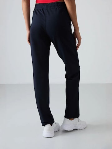 Tommy Life Normální Kalhoty 'Jogginghose' – modrá