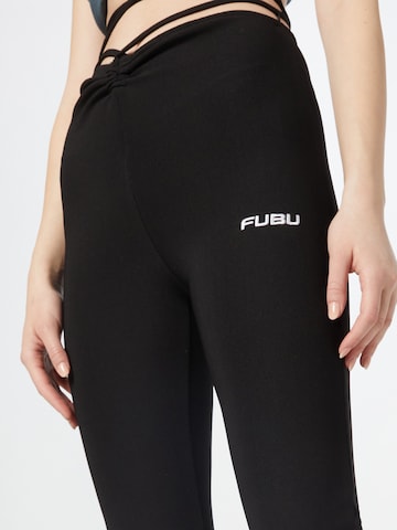 FUBU Flared Παντελόνι σε μαύρο