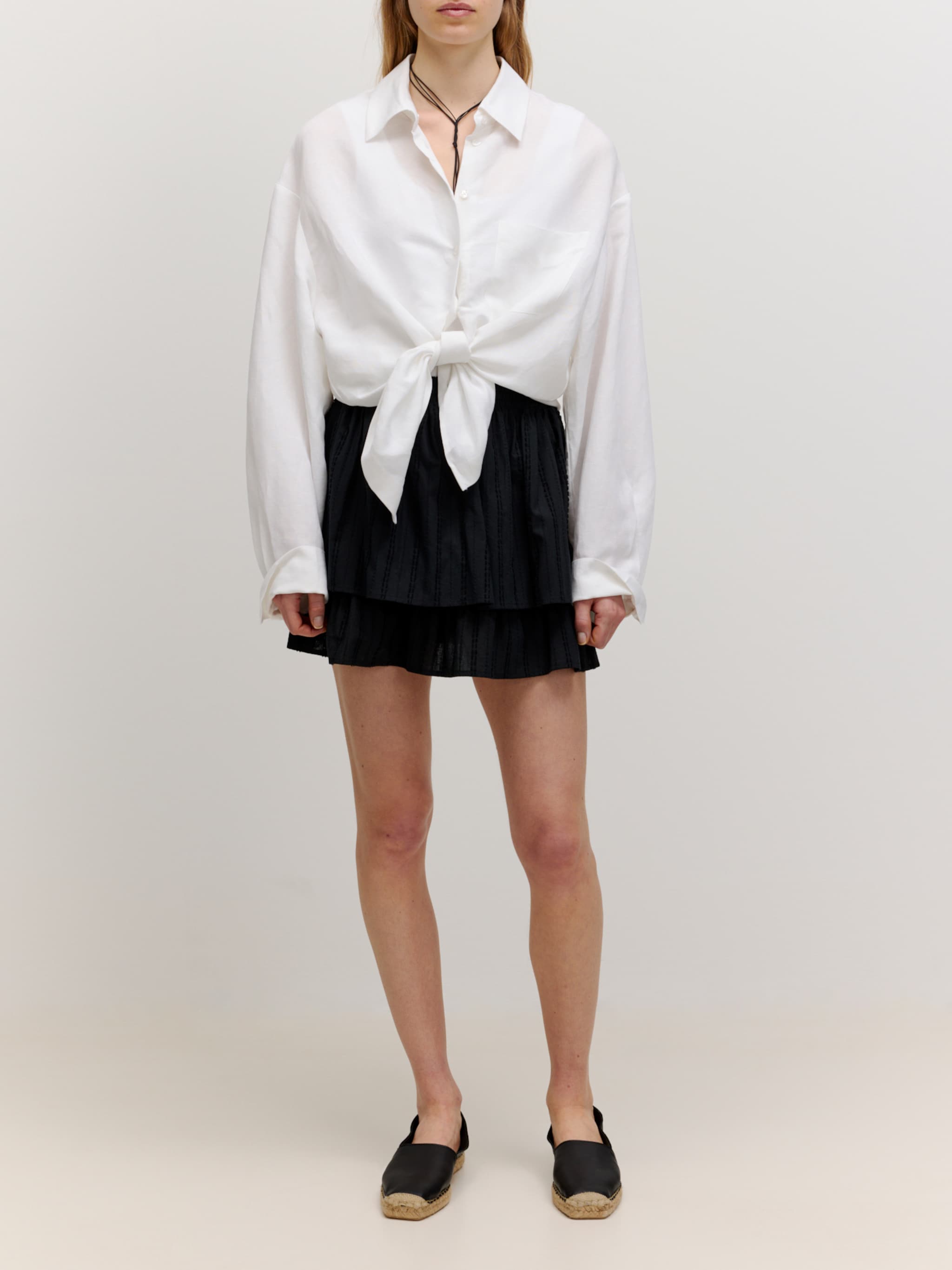 EDITED Produits Jupe 'Magnolia' noir